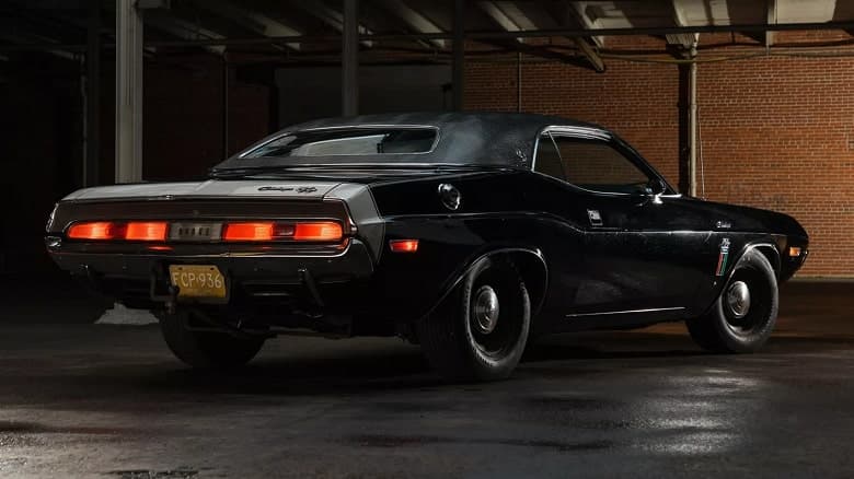 Afsonaviy Dodge Challenger million dollardan ko'proqqa sotilgan