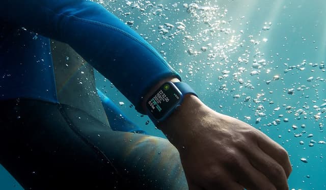 Apple qimmat Watch Pro mustahkam soatlarining katta sotuvini kutmaydi