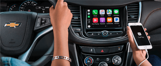 General Motors Apple CarPlay va Android Auto - dan voz kechadi, ammo Ford butunlay boshqacha qarashga ega