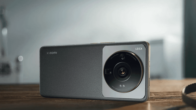 Bu haqiqatan ham bestseller. Xiaomi yarim yil ichida Xiaomi 12S Ultra bir yillik zaxirasini sotdi