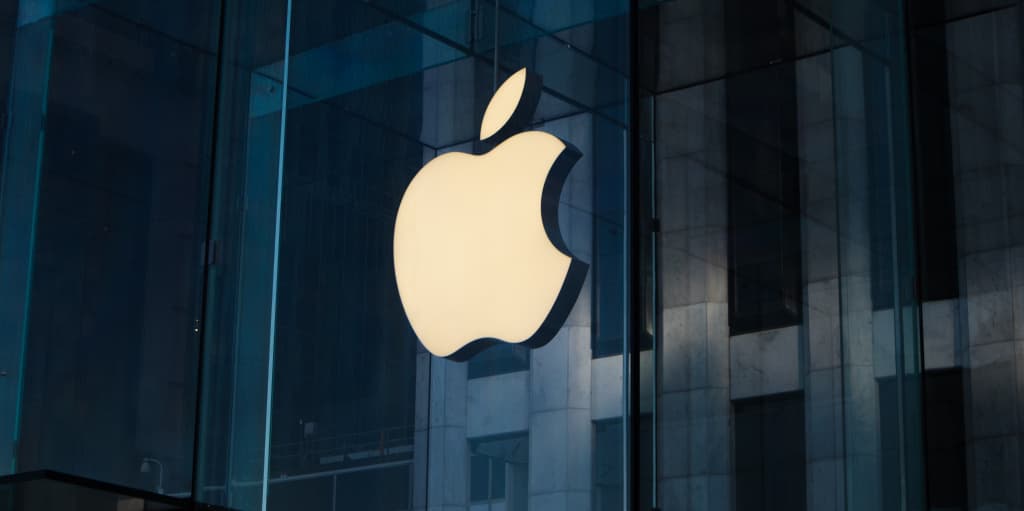Apple yana rejalashtirilgan eskirish amaliyotida ayblandi